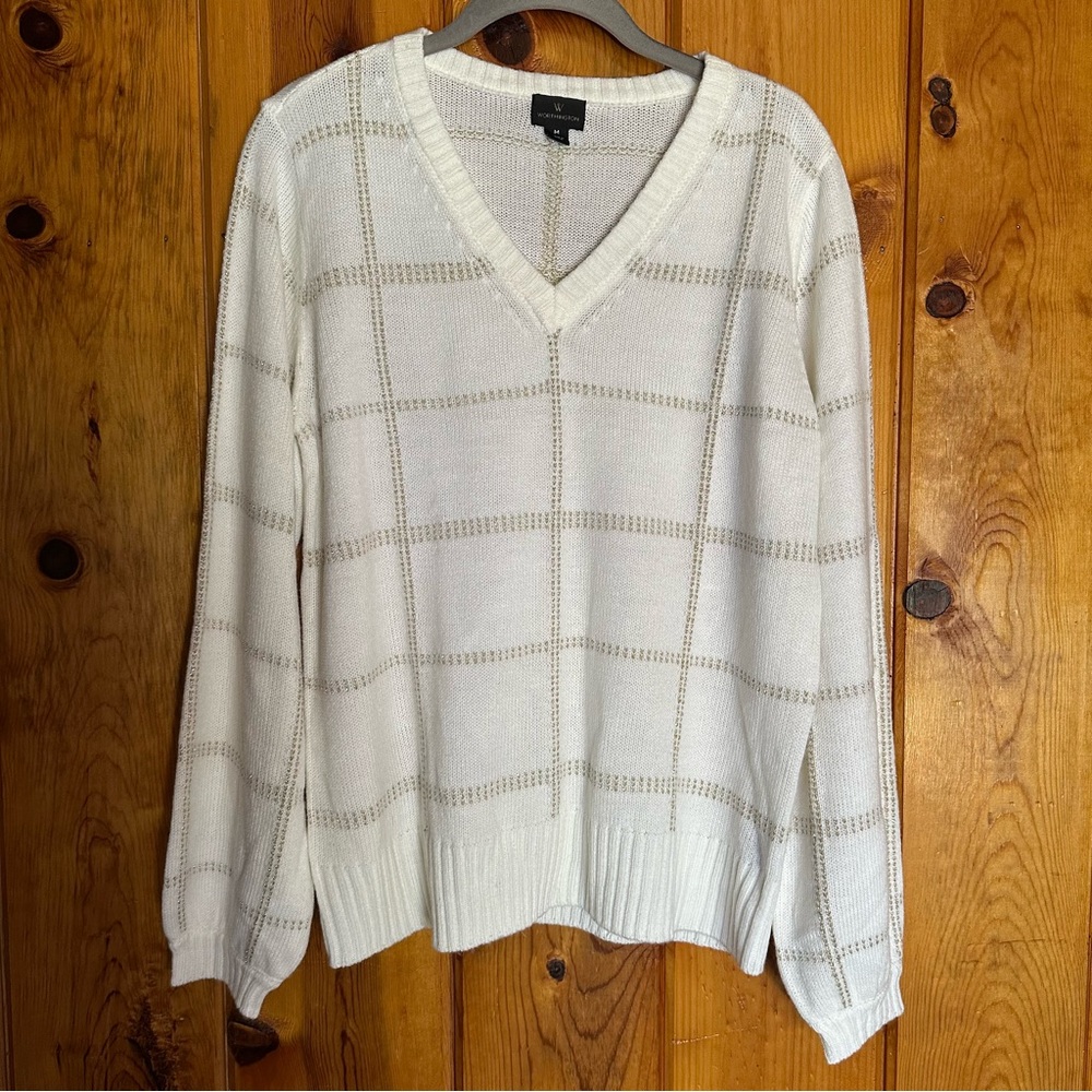 Worthington Cream and Gold V Neck Sweater